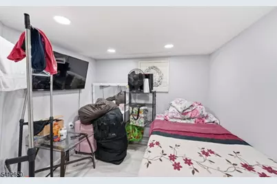 61 Sassafras St, Paterson, NJ 07524 - Photo 43