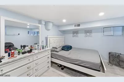 61 Sassafras St, Paterson, NJ 07524 - Photo 41