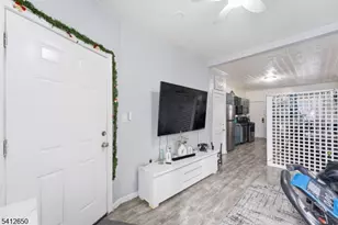 61 Sassafras St, Paterson, NJ 07524 - Photo 27