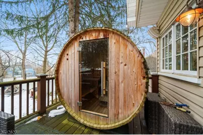 92 Myrtle Ave, Cedar Grove, NJ 07009 - Photo 21