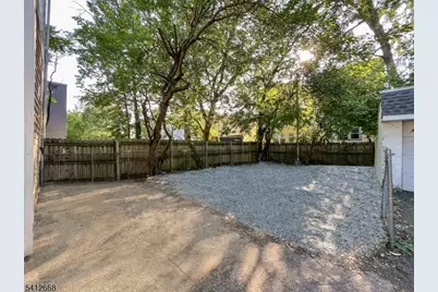 39 Brookdale Ave, Newark, NJ 07106 - Photo 41