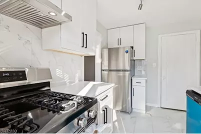 555 Main St, Metuchen, NJ 08840 - Photo 13