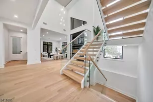 17 Belvedere Dr, Livingston, NJ 07039 - Photo 21