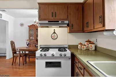 162 Dundee Ave, Paterson, NJ 07503 - Photo 11