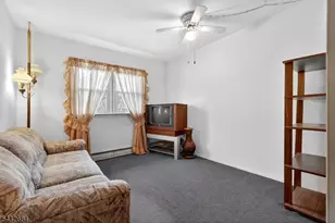 162 Dundee Ave, Paterson, NJ 07503 - Photo 15