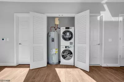 2003 Morris Ave #305, Union Township, NJ 07083 - Photo 5