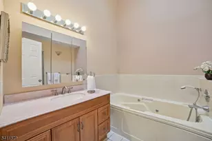 69 Lapis Cir, West Orange Township, NJ 07052 - Photo 9