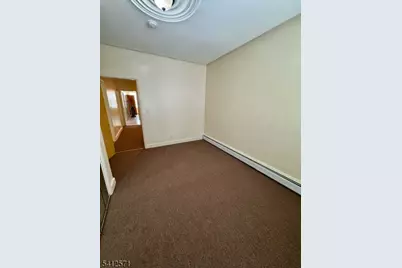 46 Stegman St, Jersey City, NJ 07305 - Photo 5