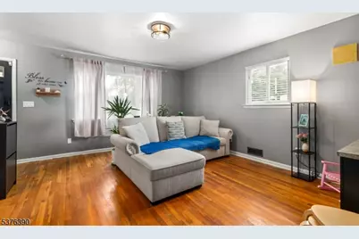 401 White St, Orange, NJ 07050 - Photo 3