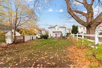 193 W Washington Ave, Washington Boro, NJ 07882 - Photo 7