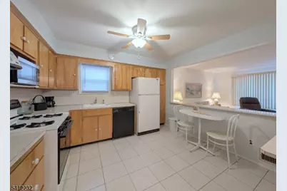 43 Corbin Ave, Jersey City, NJ 07306 - Photo 11