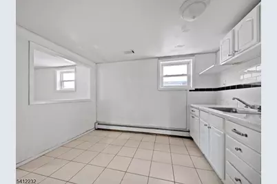 43 Corbin Ave, Jersey City, NJ 07306 - Photo 21