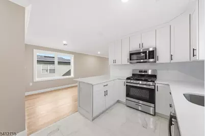 840 Martin St, Elizabeth, NJ 07201 - Photo 5