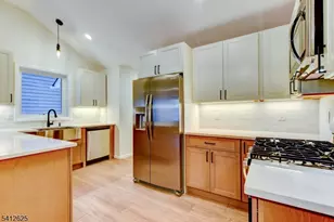39 Old Rd, Ringwood, NJ 07456 - Photo 19