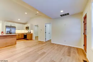 39 Old Rd, Ringwood, NJ 07456 - Photo 11