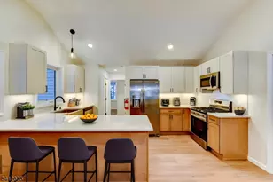 39 Old Rd, Ringwood, NJ 07456 - Photo 11