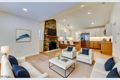 39 Old Rd, Ringwood, NJ 07456 - Photo 7