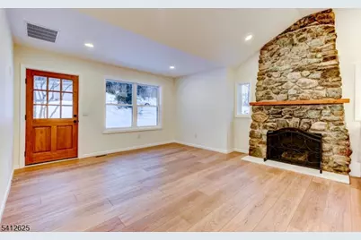 39 Old Rd, Ringwood, NJ 07456 - Photo 7