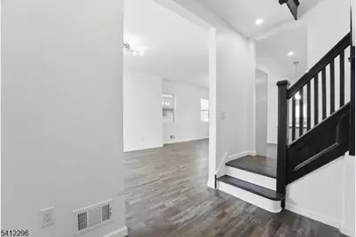 84 Chelsea Ave, Newark, NJ 07106 - Photo 9