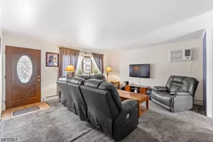 29 Park Ave, Woodbridge Township, NJ 08830 - Photo 5