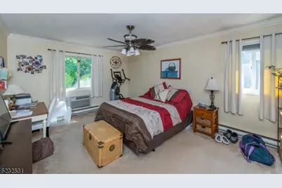 305 Federal Hill Rd, Pompton Lakes, NJ 07442 - Photo 17