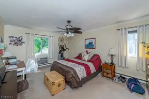 305 Federal Hill Rd, Pompton Lakes, NJ 07442 - Photo 17