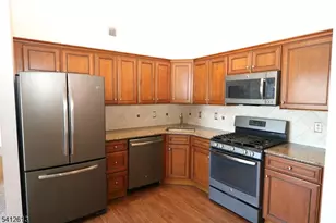 1714 Breckenridge Dr, Branchburg Township, NJ 08876 - Photo 3