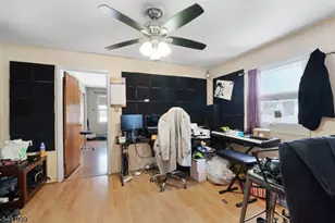 31 Grove Rd, Union Township, NJ 07083 - Photo 27