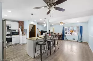 31 Grove Rd, Union Township, NJ 07083 - Photo 3