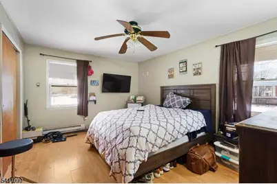 31 Grove Rd, Union Township, NJ 07083 - Photo 5