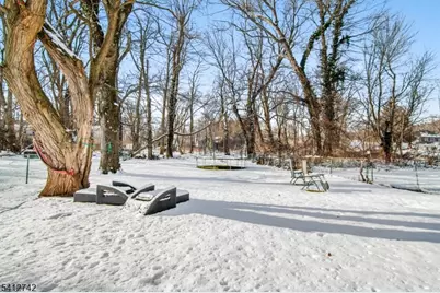 95 Raymond Ave, Plainfield, NJ 07062 - Photo 15