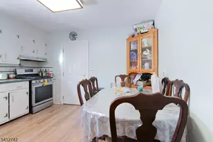 95 Raymond Ave, Plainfield, NJ 07062 - Photo 17