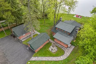 121 Bearfort Rd, West Milford, NJ 07480 - Photo 7