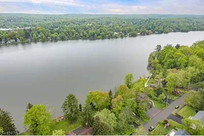 121 Bearfort Rd, West Milford, NJ 07480 - Photo 3