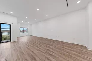 2 Harbor Front Plaza, Elizabeth, NJ 07206 - Photo 17