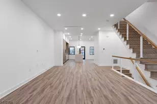 2 Harbor Front Plaza, Elizabeth, NJ 07206 - Photo 9