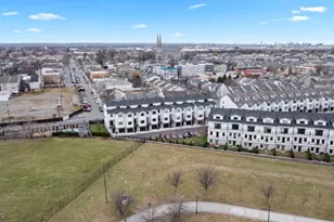 2 Harbor Front Plaza, Elizabeth, NJ 07206 - Photo 33