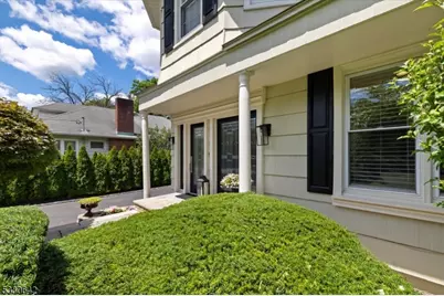 163 Godwin Ave #1, Ridgewood, NJ 07450 - Photo 5