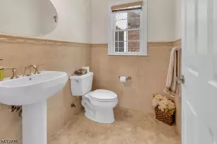 34 Kanouse Ln, Montville Township, NJ 07045 - Photo 17