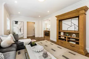 210 Baldwin St, Glen Ridge, NJ 07028 - Photo 9