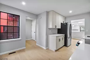 59 Bayberry Dr, Franklin Township, NJ 08873 - Photo 9