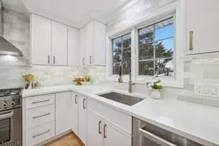 6 Colony Dr, North Caldwell, NJ 07006 - Photo 11