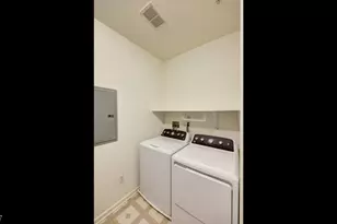 2207 Cedar Village Blvd, East Brunswick Township, NJ 08816 - Photo 21