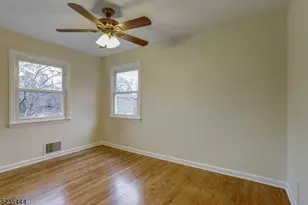 40 Elm St, Madison, NJ 07940 - Photo 13