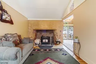 543 Lakeside Ave, Hopatcong, NJ 07821 - Photo 9