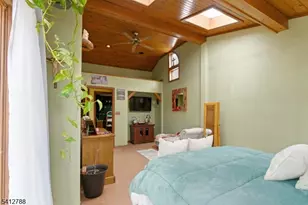 543 Lakeside Ave, Hopatcong, NJ 07821 - Photo 15