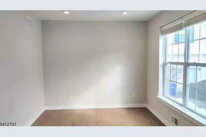 88 Sowers Dr, Mount Olive, NJ 07840 - Photo 9