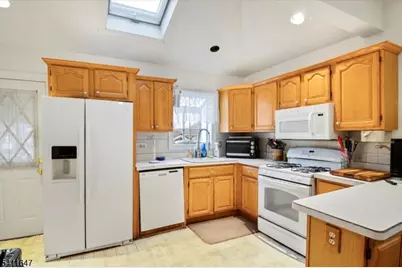 476 Harrison St, Nutley, NJ 07110 - Photo 15