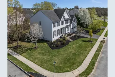 36 Crestview Dr, Clinton Township, NJ 08809 - Photo 29