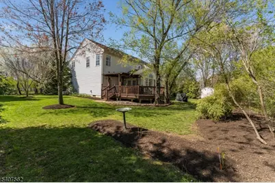 36 Crestview Dr, Clinton Township, NJ 08809 - Photo 31